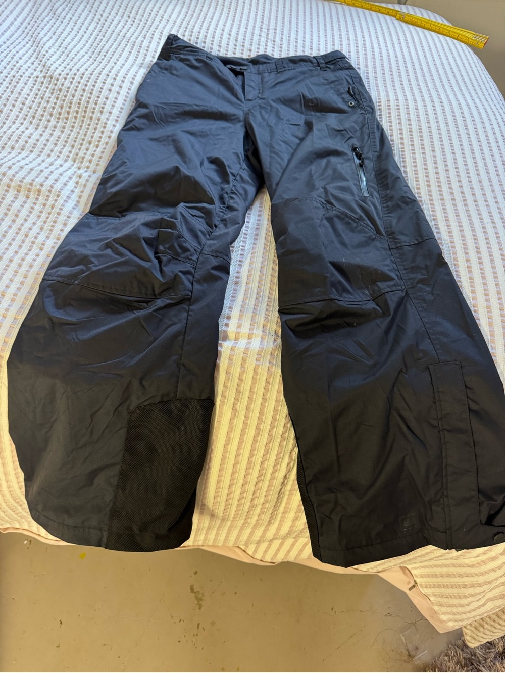 REI Youth Black Ski Pants